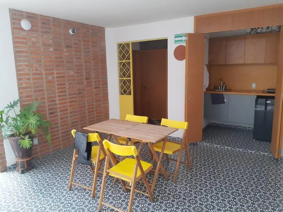 Pensión Estudio #5 Casa Fatima, 8 Min Del Centro 1 Persona Guadalajara México